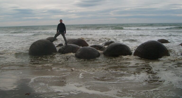 Moeraki Boulders